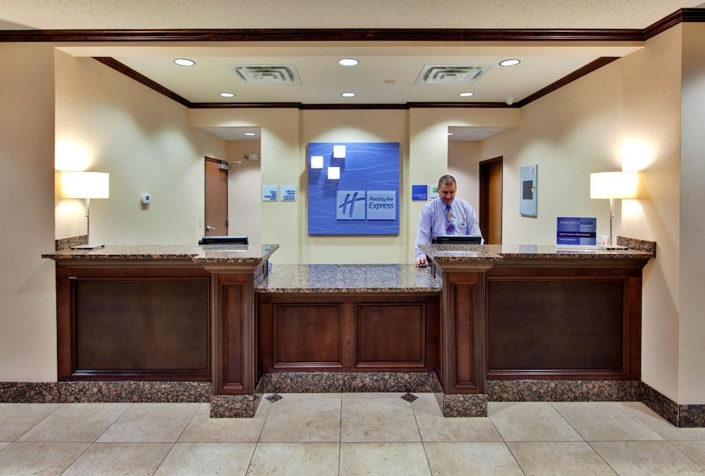 Holiday Inn Express & Suites Detroit - Novi By Ihg Eksteriør billede