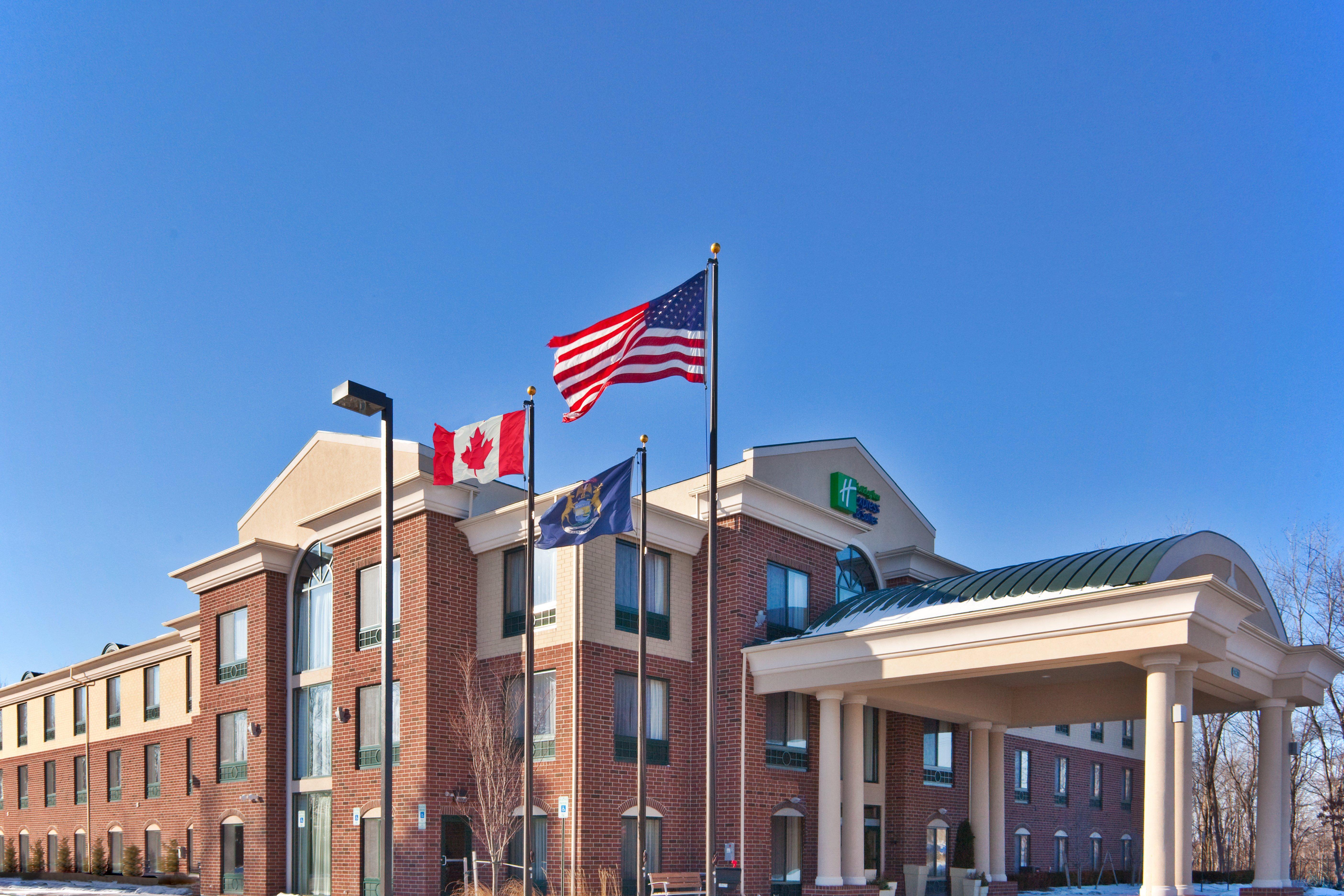 Holiday Inn Express & Suites Detroit - Novi By Ihg Eksteriør billede