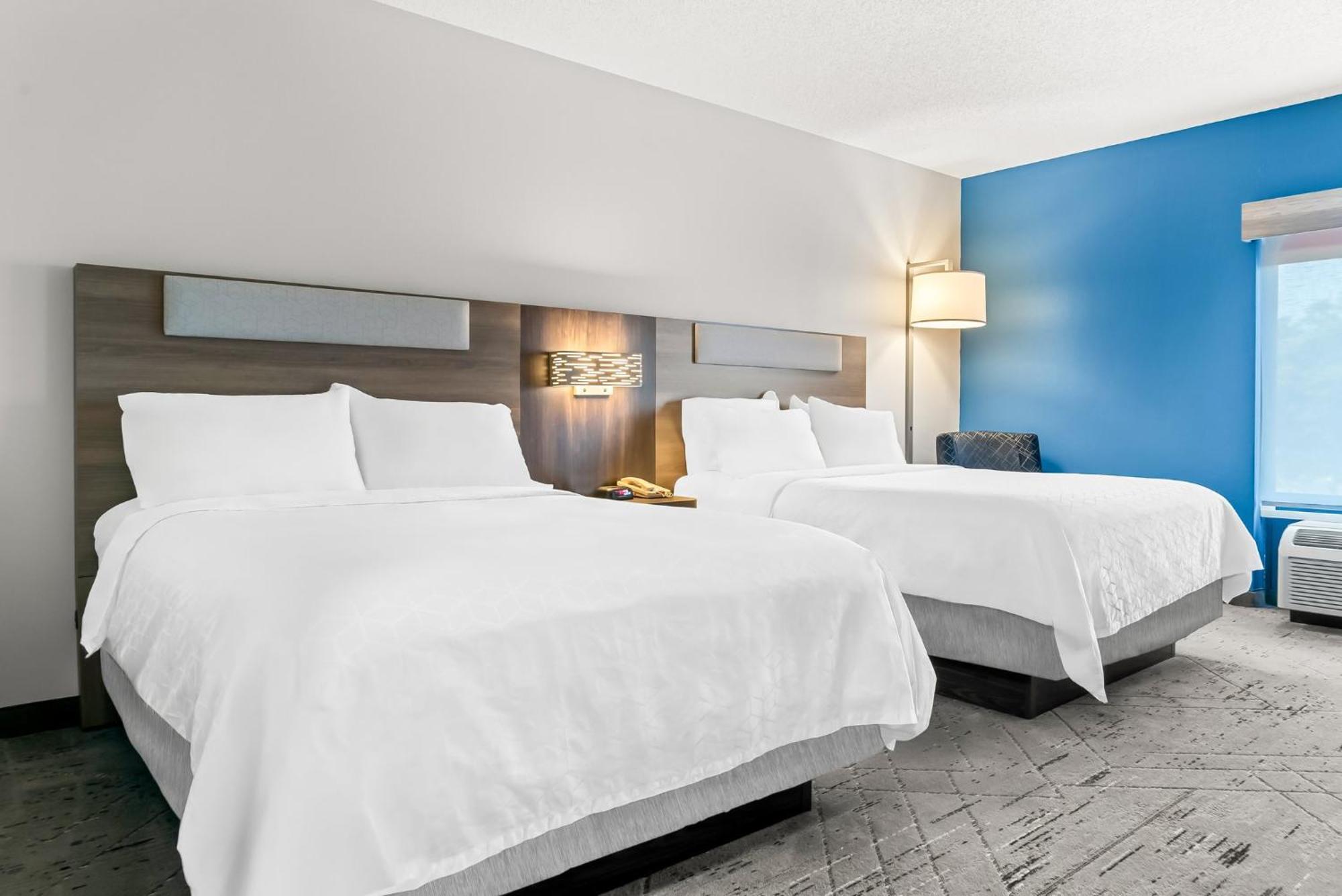 Holiday Inn Express & Suites Detroit - Novi By Ihg Eksteriør billede