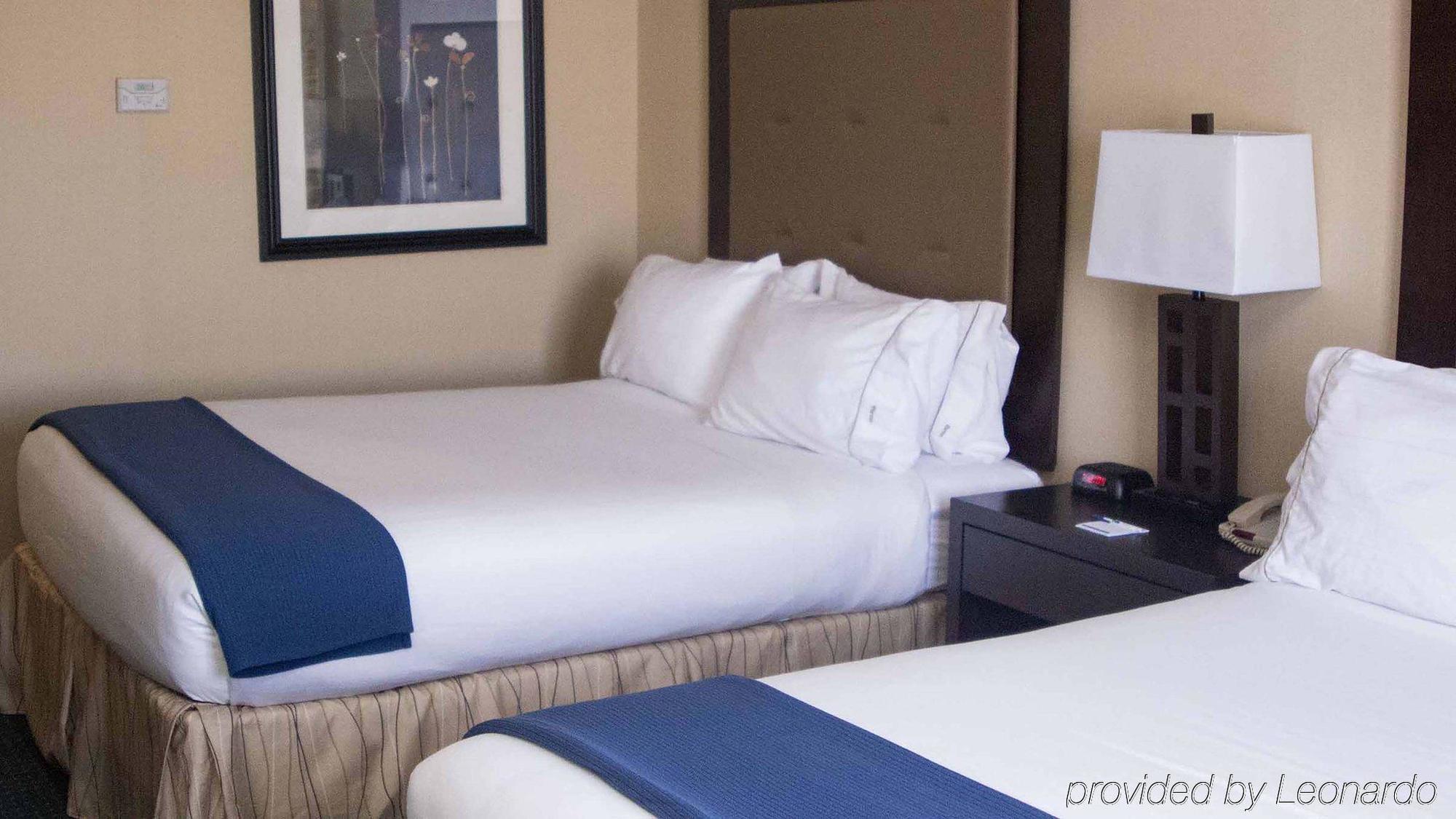 Holiday Inn Express & Suites Detroit - Novi By Ihg Eksteriør billede