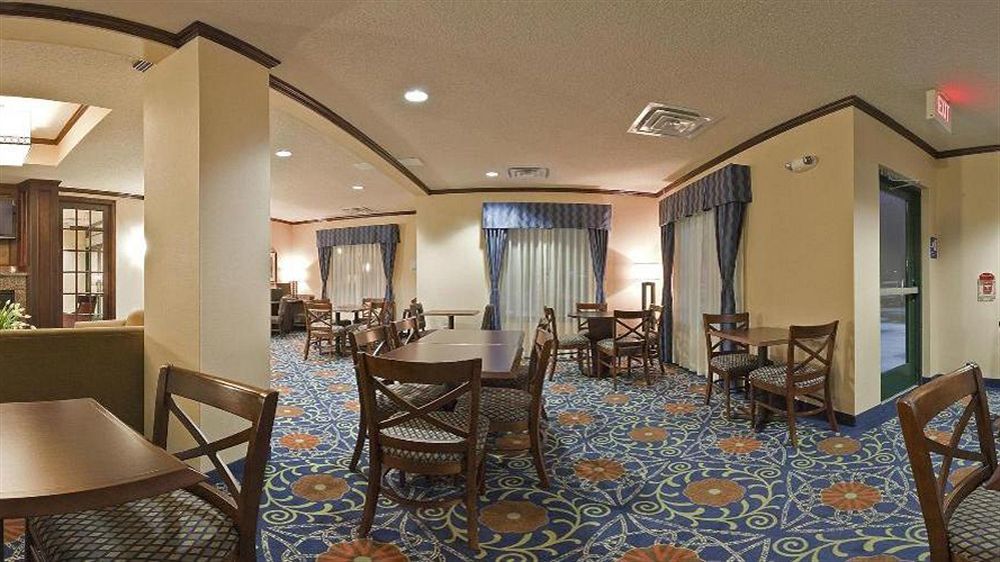 Holiday Inn Express & Suites Detroit - Novi By Ihg Eksteriør billede